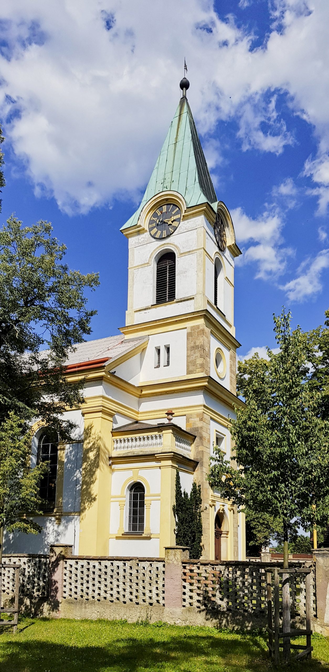 Evangelický kostel, Opolany