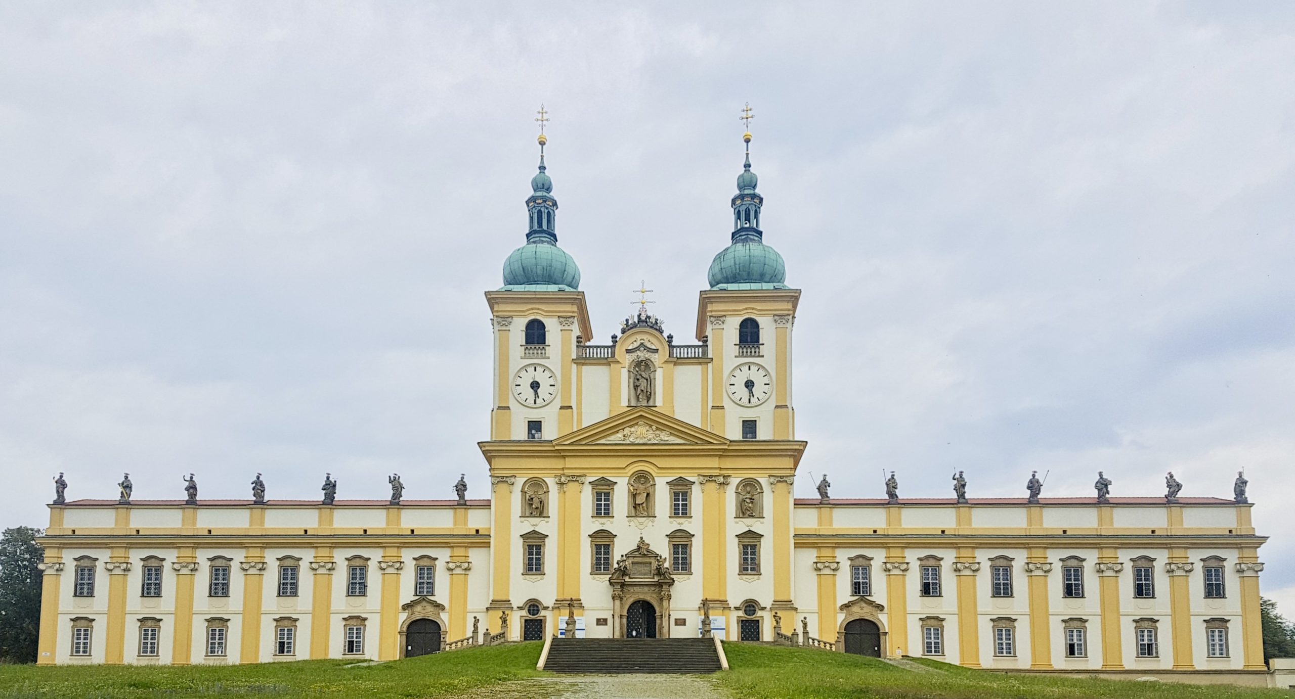 Bazilika Navštívení Panny Marie na Svatém kopečku
